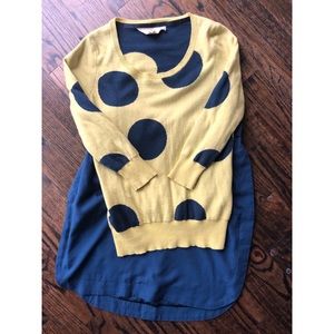 Maple navy blue skirt with pockets!